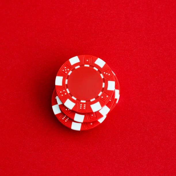 seniorbet live dealer at Infinite Blackjack table with HD camera setup
