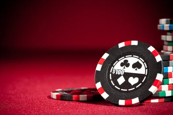 seniorbet Mesin Arcade studio with live dealer and HD broadcast setup